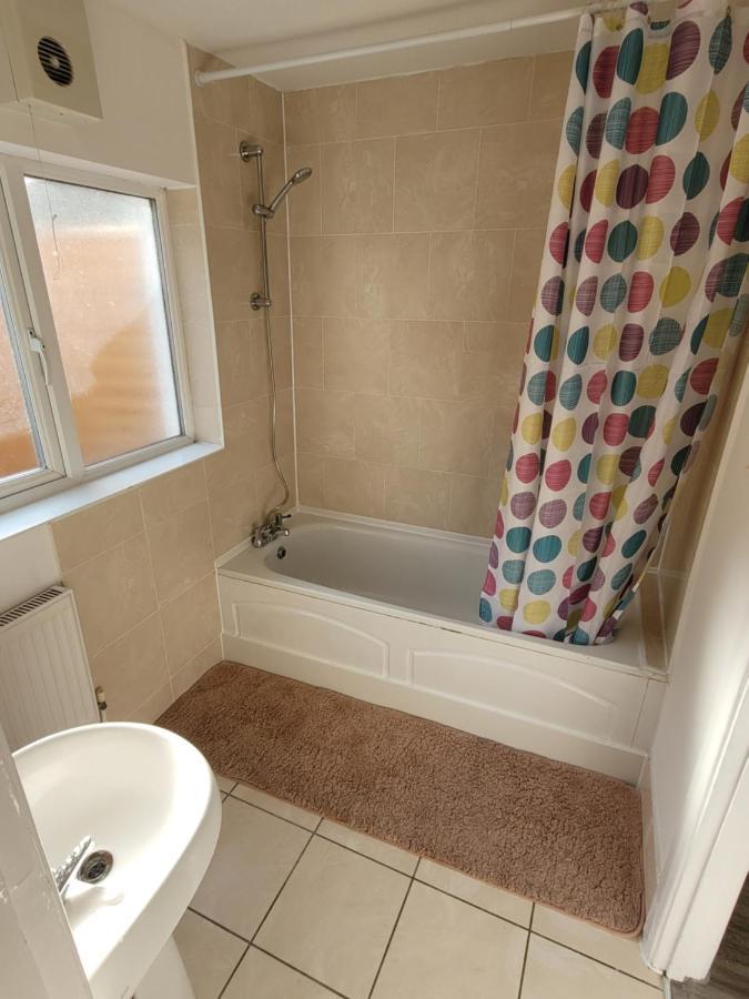 Spacious 2 Bedroom House In Central London With Garden Экстерьер фото